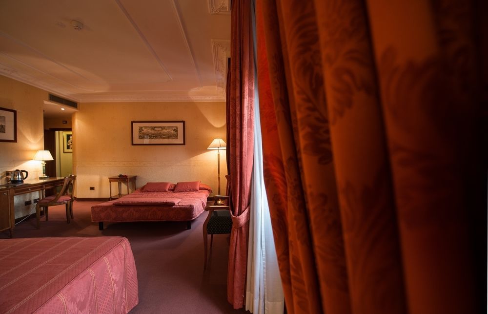Strozzi Palace Hotel Florenz Exterior foto