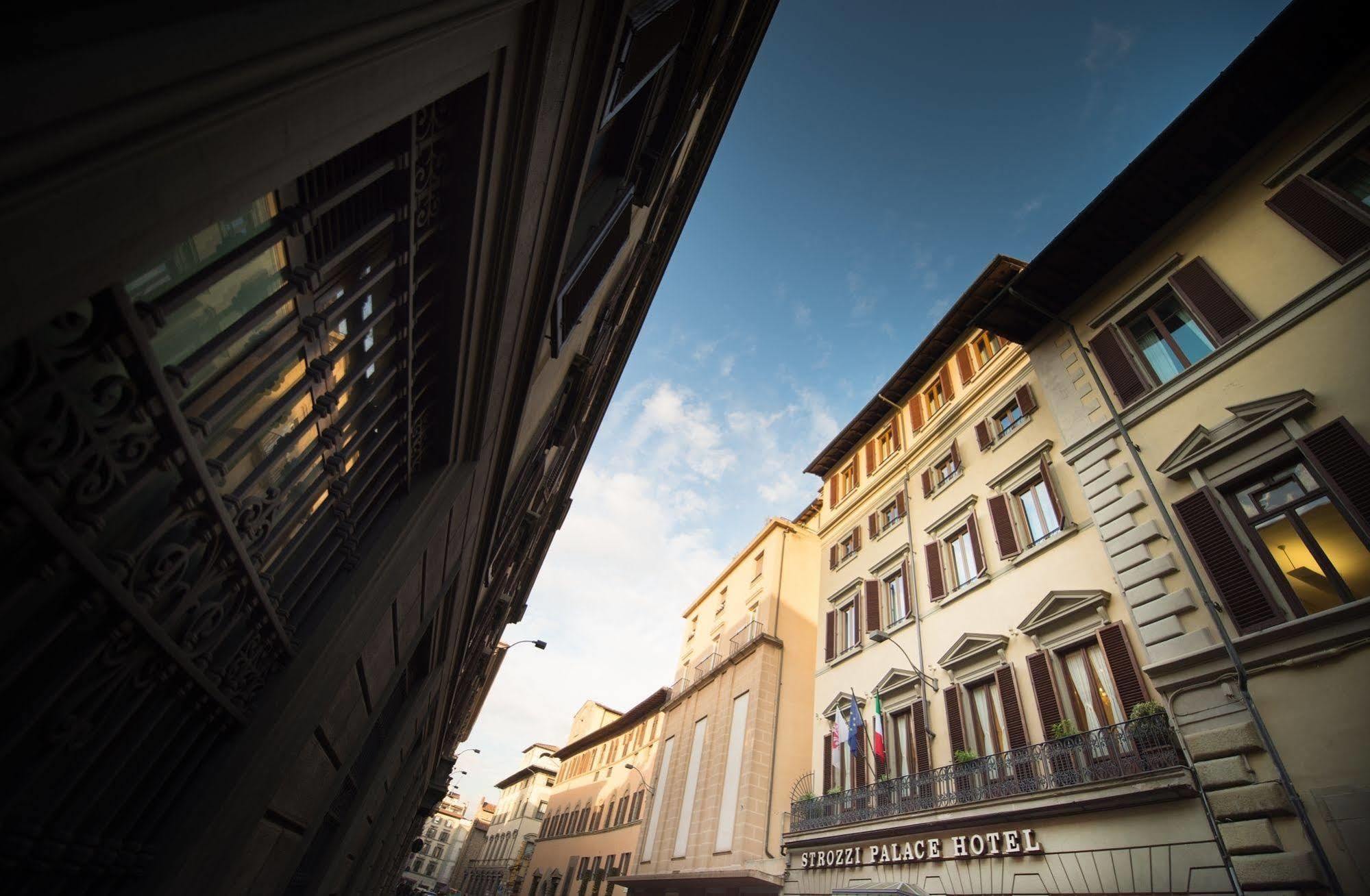 Strozzi Palace Hotel Florenz Exterior foto